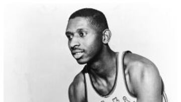 Fallece Earl Lloyd, el primer jugador negro de la NBA
