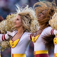 How much money do NFL referees and cheerleaders make?