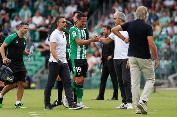 Luiz Felipe se retira lesionado.