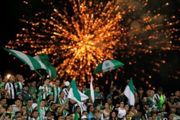 Estadio lleno y verde para acompañar a Nacional.