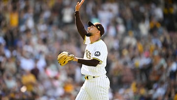 El venezolano Robert Suarez ha ponchado a 13 enemigos en 11 juegos en los que ha subido a la loma