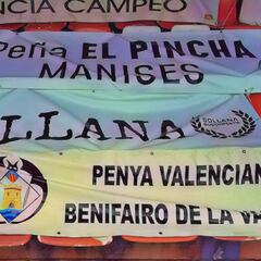 Las pancartas darán color a Mestalla en el Valencia-Levante