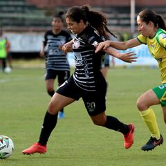 Jugadora y AT de Junior Femenino denuncian machismo de un juez