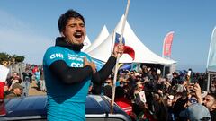 El surf hace historia en Santiago 2023 y le da una emocionante medalla a Chile
