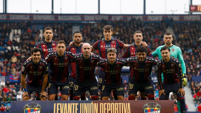 Una delantera con el sello de Buñol