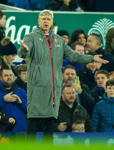 Guardiola and Wenger weigh style v substance