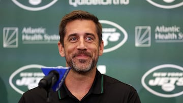 FLORHAM PARK, NEW JERSEY - APRIL 26: New York Jets quarterback Aaron Rodgers attends an introductory press conference at Atlantic Health Jets Training Center on April 26, 2023 in Florham Park, New Jersey.   Elsa/Getty Images/AFP (Photo by ELSA / GETTY IMAGES NORTH AMERICA / Getty Images via AFP)