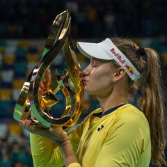 Rybakina gana su séptimo título, segundo en 2024