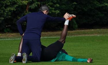 Solabarrieta medita retoques en el once para Irún