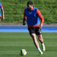 Samu Costa: “No veo que los centrocampistas del Atlético sean mejores que yo”