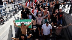 La policía traslada a los ultras del Feyenoord