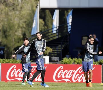 Buenos Aires 24 Mayo 2018, Argentina
Entrenamiento de la Seleccin argentina en el Predio de la AFA.
Messi, Di Maria y Pavon
Foto Ortiz Gustavo
