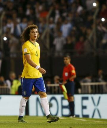 David Luiz, zaguero de Brasil y Paris Saint Germain.
