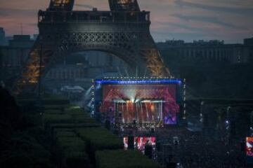 París se paraliza con concierto kick-off de David Guetta previo a la Eurocopa