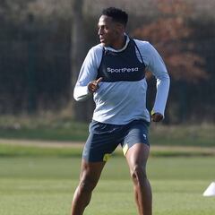 Everton evaluará lesión de Yerry Mina con Selección Colombia