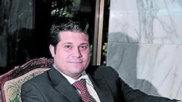 <b>FELIZ. </b>Javier Martí, propietario del Mallorca, está contento con el arranque liguero bermellón.