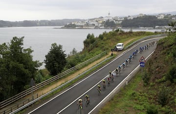 El pelotón durante la carrera.