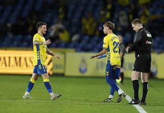 Adam Arvelo se va cedido al Unionistas de Salamanca