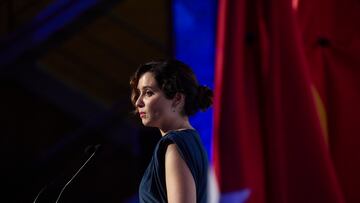 La presidenta de la Comunidad de Madrid, Isabel Díaz Ayuso, durante la cena inaugural de la tercera edición del Global Mobility Call, en la Real Casa de Correos, en la Puerta del Sol, a 18 de noviembre de 2024, en Madrid (España). El evento, organizado por IFEMA MADRID y Smobhub, congrega del 19 al 21 de noviembre en el Recinto Ferial a más de 10.000 profesionales. Global Mobility Call reúne un año más a los principales líderes de todos los grandes sectores empresariales y del ámbito público nacionales e internacionales, implicados en el diseño de la movilidad sostenible del futuro, en un espacio propicio para el debate sobre el actual proceso de transformación, así como para el impulso de la colaboración público-privada en proyectos y soluciones de vanguardia.
18 NOVIEMBRE 2024
Jesús Hellín / Europa Press
18/11/2024