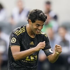 Carlos Vela motiva al Canelo con especial video
