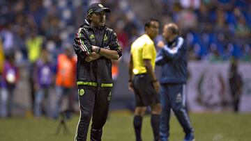 El campeón mundial Sub 17 se mostró consternado por la gran cantidad de atacantes extranjeros que han llegado a la Liga MX, y quitan oportunidades a los mexicanos.