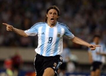Hernán Crespo anotó 19 goles con Argentina por Eliminatorias Sudamericanas (Francia 1998, Japón - Corea 2002 y Alemania 2006) 