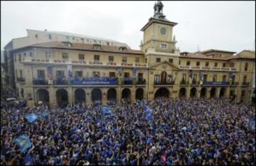 Oviedo celebra el ascenso