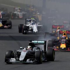 Hamilton se impone a Rosberg; Pérez es 10º y Gutiérrez 19º