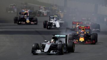 Hamilton se impone a Rosberg; Pérez es 10º y Gutiérrez 19º