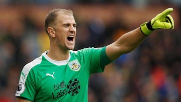 El ex portero del Manchester City no es tomado en cuenta en el Burnley por lo que busca salir lo antes posible del equipo. En USA lo ven con buenos ojos.