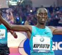 El keniano Kipruto se impone
en el maratón de Fráncfort