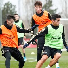 James es novedad en el Real Madrid, se reintegra al grupo