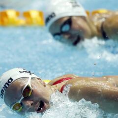 El oro en mariposa, dos segundos más lenta que la mejor Mireia