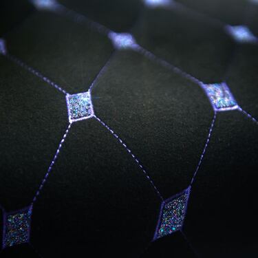 Vertagear PL4500 Crystals, la silla gamer con cristales de Swarovski