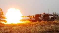 Danish army Leopard 2A7 tank of NATO enhanced Forward Presence battle group fires during live fire exercise in Perakula, Estonia February 15, 2023. REUTERS/Ints Kalnins