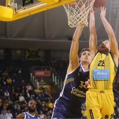 El Valencia brinda el triunfo a los damnificados