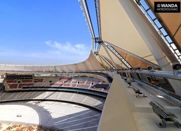 Obras en el Wanda Metropolitano: la cubierta ya est¨¢ terminada