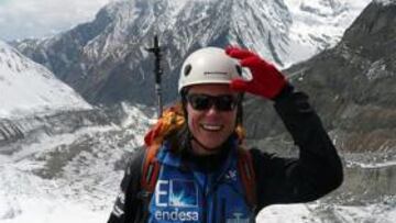 La expedición de Edurne Pasabán espera poder conquistar sin oxígeno el Everest el próximo sábado.