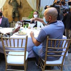 Un hombre fallece por el virus y su familia es ingresada en la UCI tras reunirse para comer