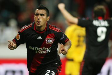 Allí demostraba su multifuncionalidad en defensa y como volante. En la temporada 2010/2011, Vidal marcó 10 goles en 33 partidos y ayudó a su equipo que se clasificó en el segundo puesto en Serie A.
