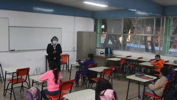 ¿Se suspenden las clases por el sismo? CDMX, Michoacán...