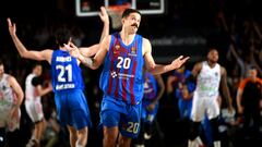 Nicol&aacute;s Laprovittola, base del Barcelona, celebra un triple ante el Bayern M&uacute;nich en los cuartos de la Euroliga.