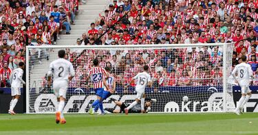 Arda Güler marca el 1-2 para el Real Madrid. 