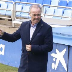 JIM: “No sería respetuoso por mi parte exigir fichajes”