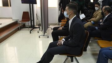 Santi Mina y David Goldar declaran a puerta cerrada por la presunta agresi車n sexual