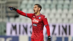 Man Utd-linked Meret open to leaving Napoli on loan