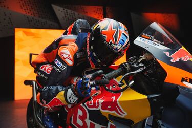 KTM presenta la nueva moto que pilotarán Brad Binder y Jack Miller, para el Mundial de MotoGP 2024.