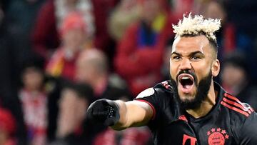 Choupo-Moting celebra su gol contra el Mainz en Copa.