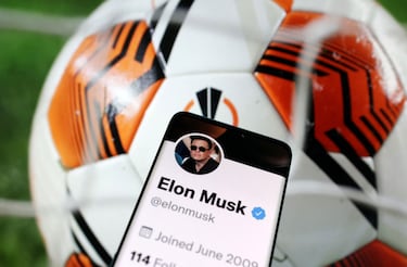 How much would Elon Musk have to pay to buy the top teams in the world?