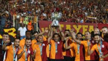 SUPERCOPA TURCA. El Galatasaray gan&oacute; el s&aacute;bado pasado la Supercopa de su pa&iacute;s al Bursaspor (1-0).
 